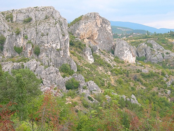 Typical habitat of Rethera komarovi drilon, Kresna Gorge area, Bulgaria. Photo: © Tony Pittaway.